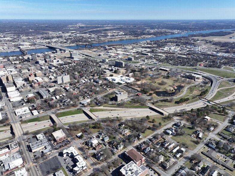 More Photos Of 1305 Cumberland St, Little Rock Multifamily For Sale