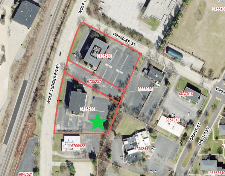 More Photos Of 411 Wolf Ledges Pky, Akron Unknown For Lease