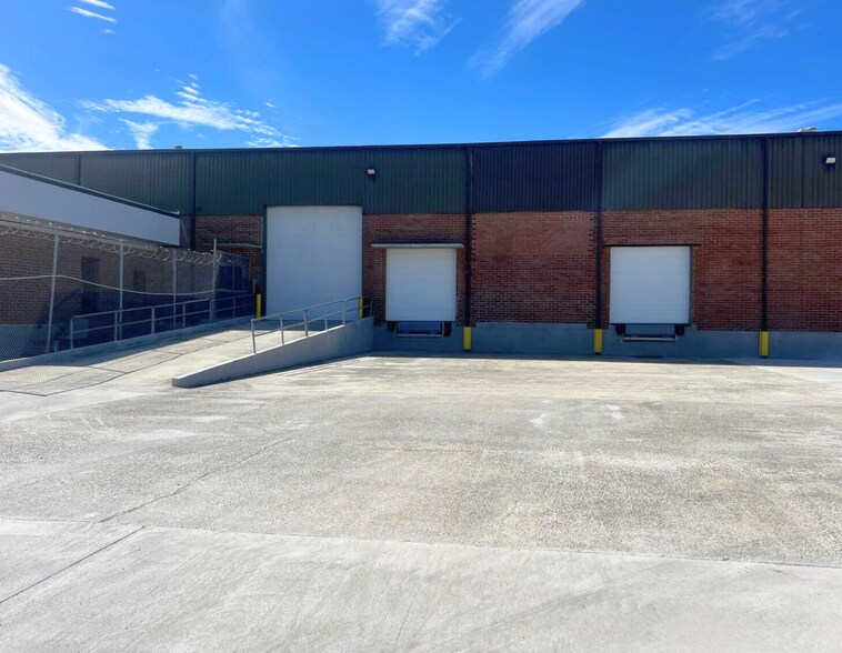 More Photos Of 780 King George Blvd, Savannah Warehouse For Lease
