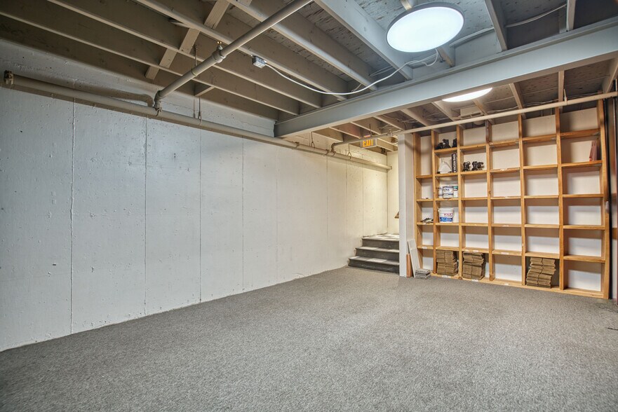 More Photos Of 943 Pearl St, Boulder Storefront Retail Office For Lease