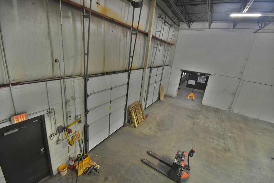 More Photos Of 378 Page St, Stoughton Light Distribution For Lease