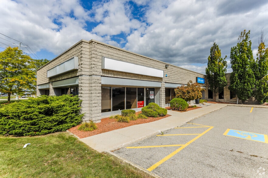 More Photos Of 550B Parkside Dr, Waterloo Flex For Lease