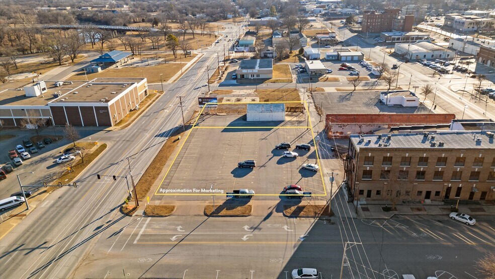 More Photos Of 100 Dewey Ave, Bartlesville Land For Sale