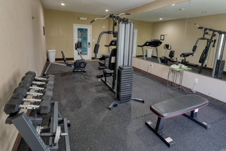 More Photos Of 2209 Highway 290 E, Brenham Hotel For Sale