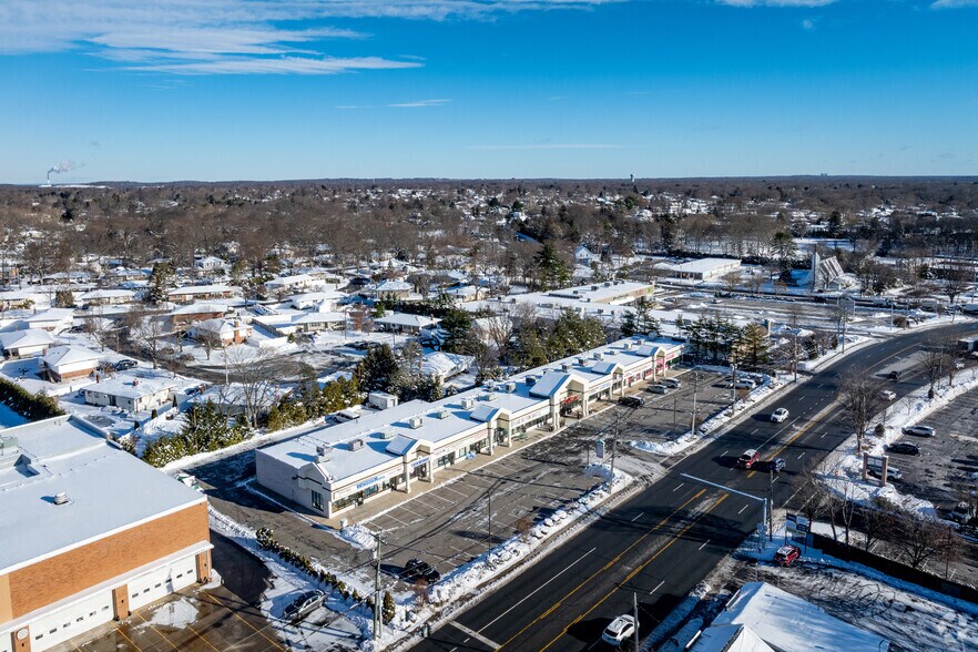 More Photos Of 6333 Jericho Tpke, Commack Unknown For Lease