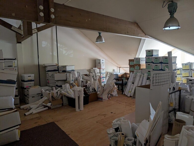 More Photos Of 2236 Mariner Square Dr, Alameda Office Residential For Sale