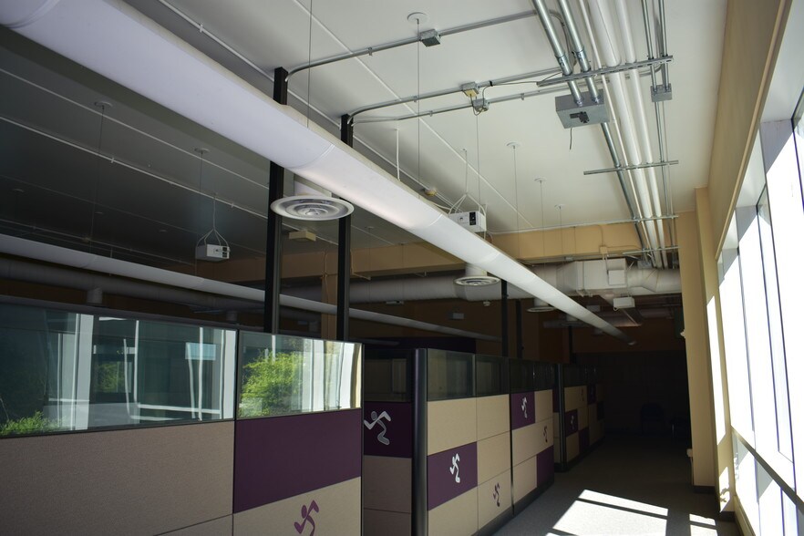 More Photos Of 12181 Margo Ave S, Hastings Light Manufacturing For Lease