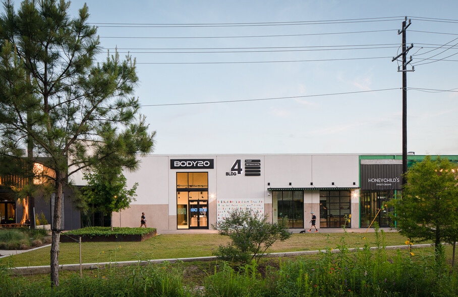 More Photos Of 600 N Shepherd Dr, Houston Unknown For Lease