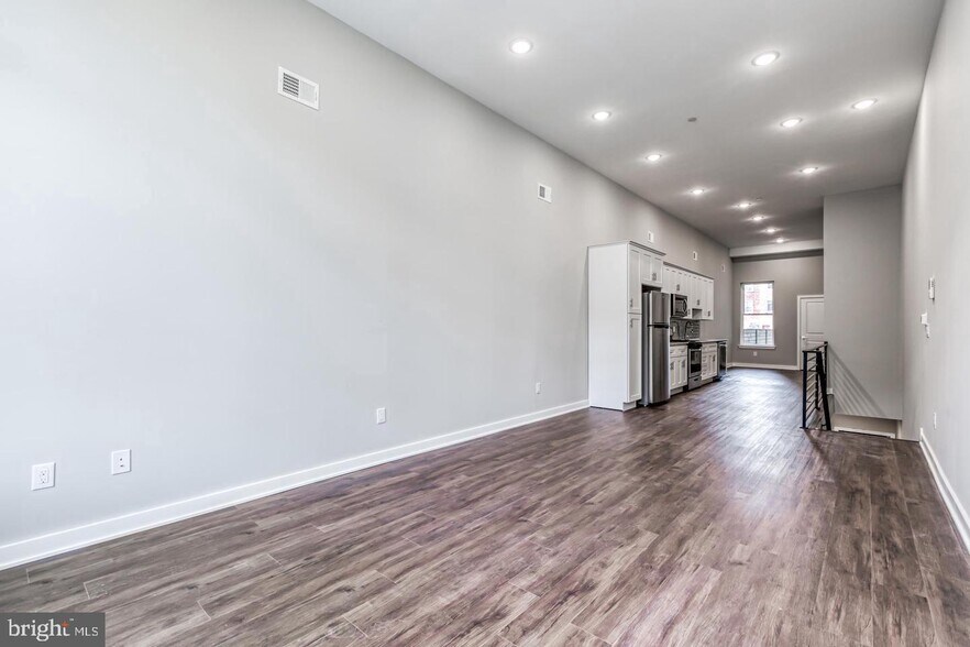 More Photos Of 1316 S Broad St, Philadelphia Apartments For Sale