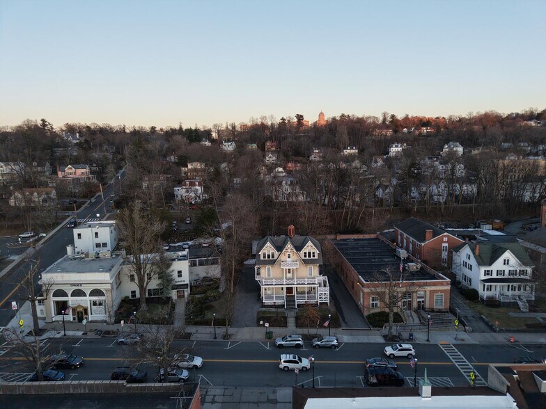 More Photos Of 54 N Broadway, Tarrytown Office For Lease