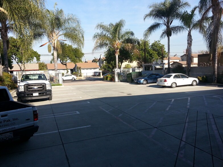 More Photos Of 13410 Waco St, Baldwin Park Manufacturing For Lease
