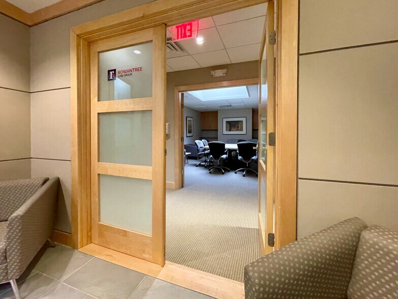 More Photos Of 90 Grove St, Ridgefield Medical For Sale