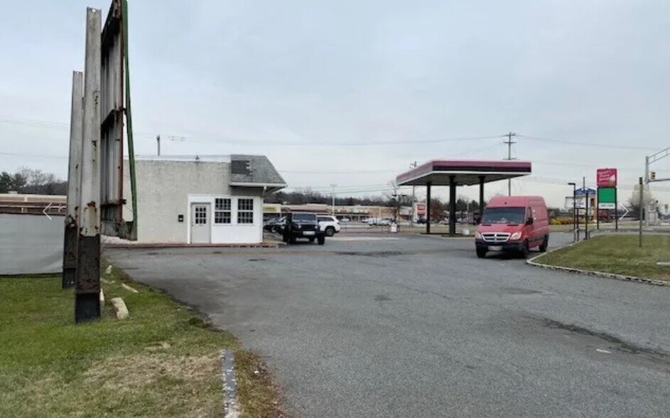 More Photos Of 703 E Pulaski Hwy, Elkton Freestanding For Sale