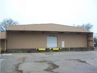 More Photos Of 250 Menefee St, Covington Industrial For Sale
