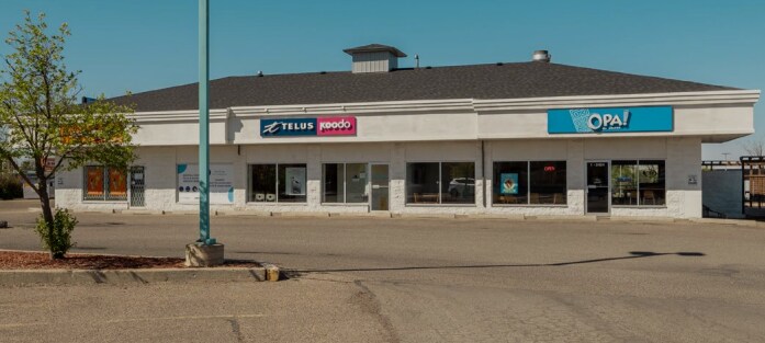 Primary Photo Of 2424 Fairway Plaza Rd S, Lethbridge Storefront For Sale