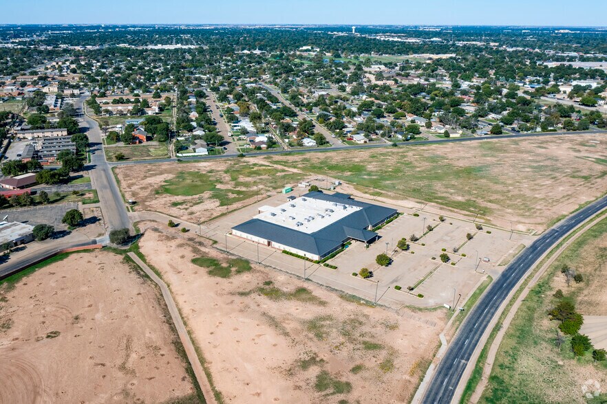 More Photos Of 6104 Avenue Q South Dr, Lubbock Medical For Sale