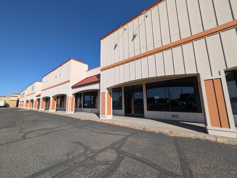 More Photos Of 210-290 E 5th N, Mountain Home Freestanding For Sale