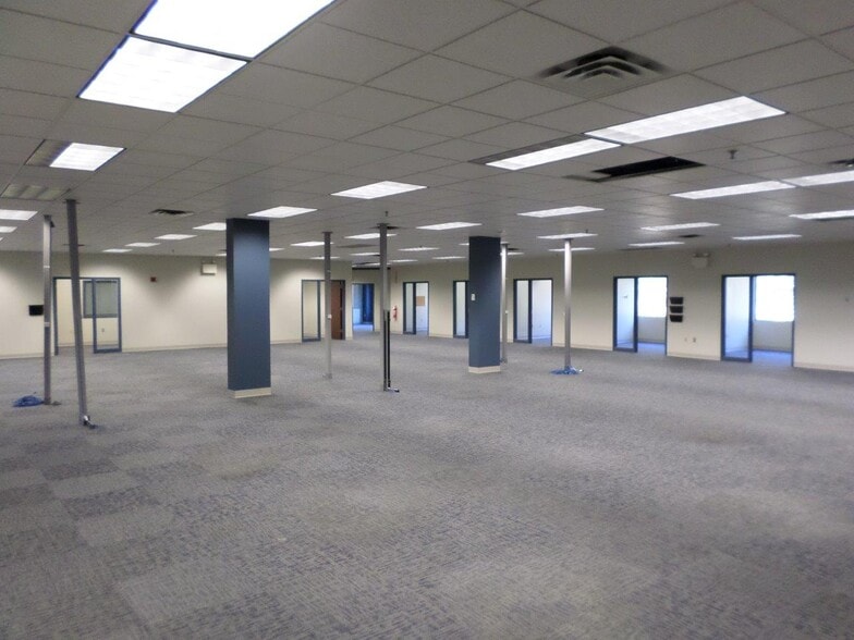 More Photos Of 613 Baltimore Dr, Wilkes Barre Medical For Lease