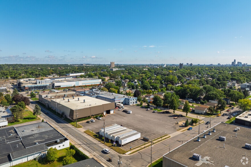 More Photos Of 2639 2nd St NE, Saint Anthony Manufacturing For Sale