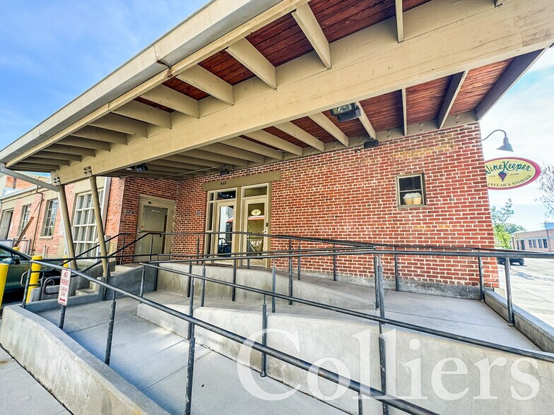 More Photos Of 521 S 8th St, Boise Storefront Retail Office For Lease