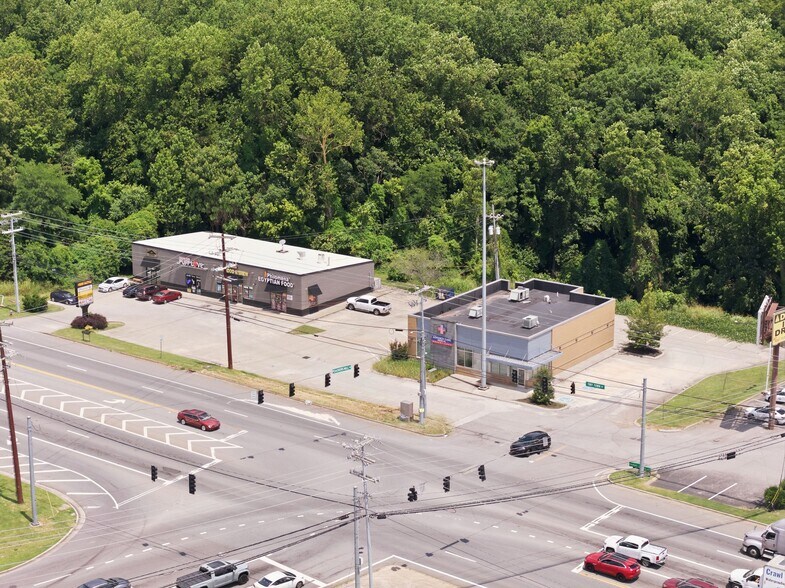 More Photos Of 1469 Tiny Town Rd, Clarksville Freestanding For Lease