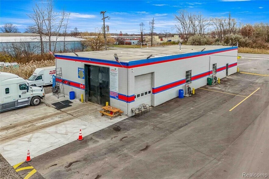 More Photos Of 27990 Wick Rd, Romulus Manufacturing For Sale