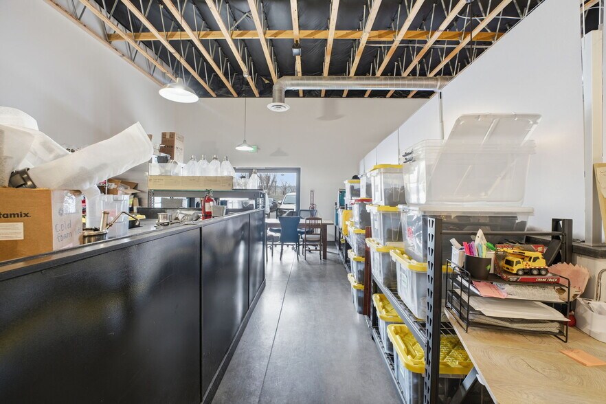 More Photos Of 1215 Aaron Dr, Richland General Retail For Lease