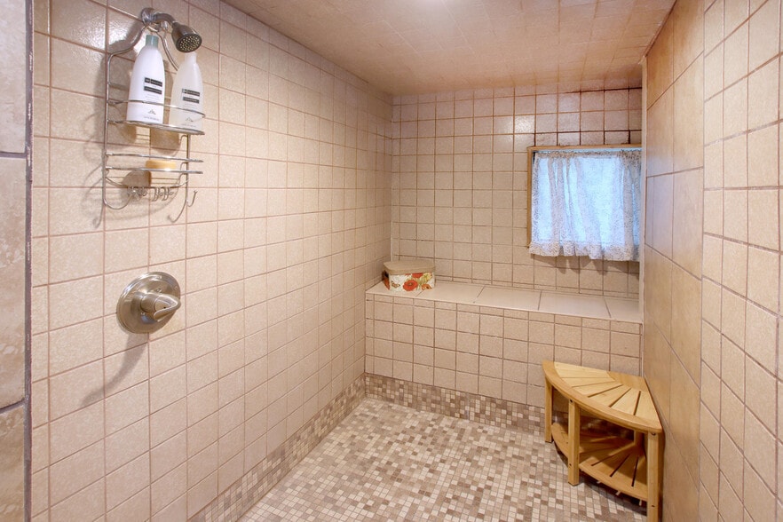 More Photos Of 16770 Redwood Lodge Rd, Los Gatos Lodge Meeting Hall For Sale