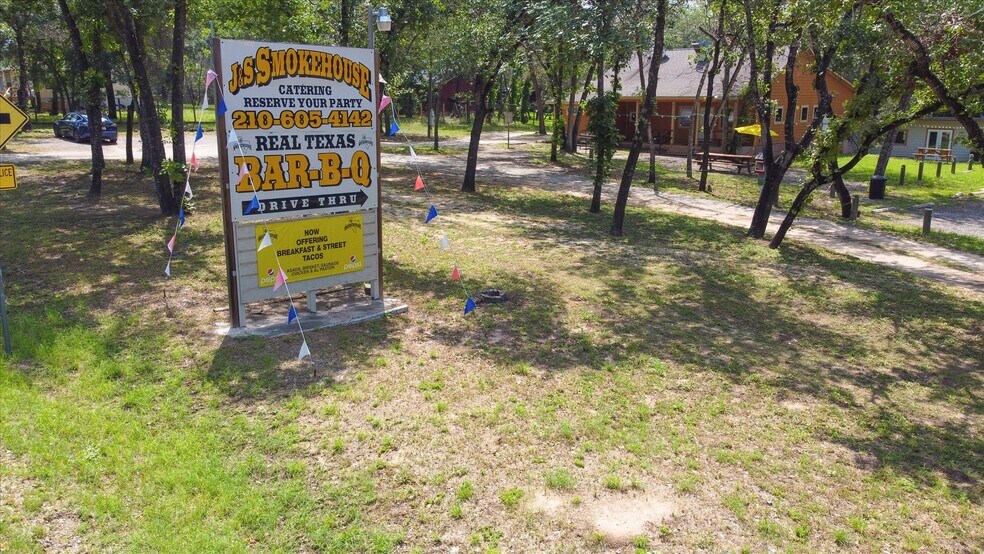 More Photos Of 3710 Waterwood Pass, Elmendorf Restaurant For Sale