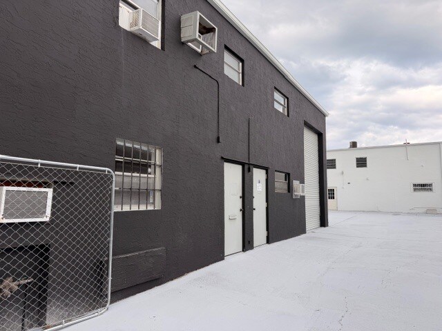 More Photos Of 1200 Clare Ave, West Palm Beach Service For Sale