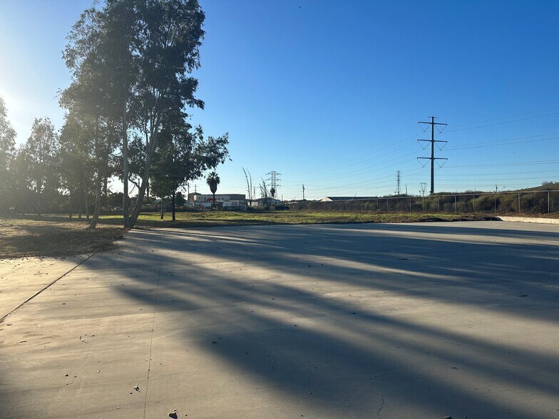 More Photos Of 0 Edison Ave, Ontario Land For Sale