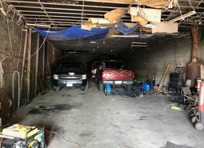 More Photos Of 5821 S Ada St, Chicago Warehouse For Sale