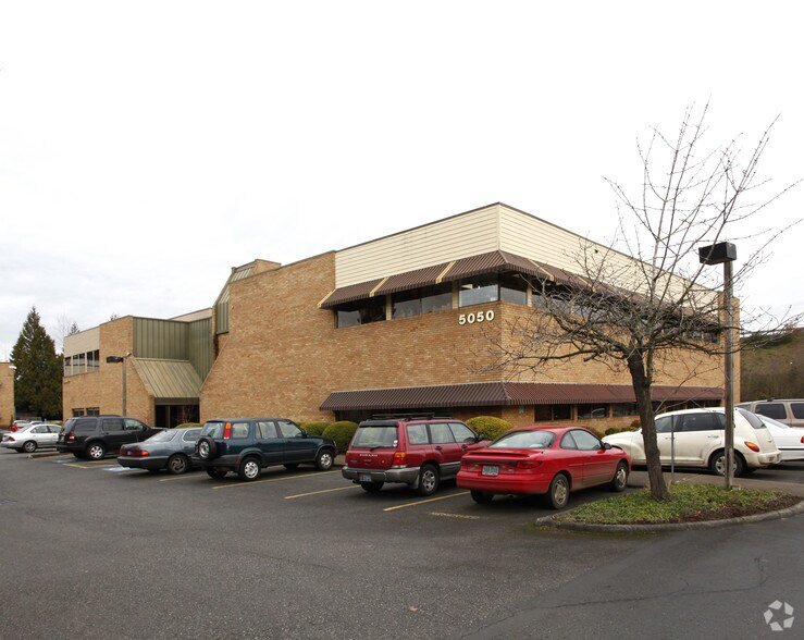 More Photos Of 5050 SW Griffith Dr, Beaverton Office For Lease