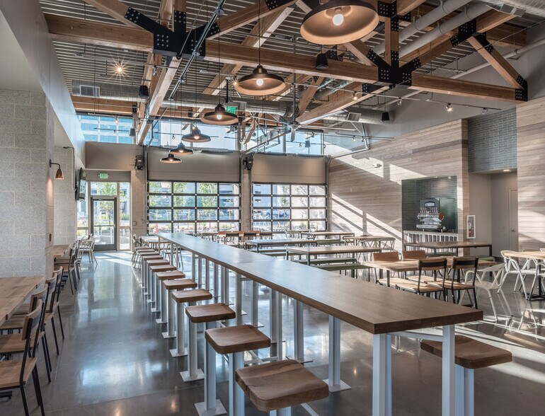 More Photos Of 2000 S Colorado Blvd, Denver Office Residential For Lease