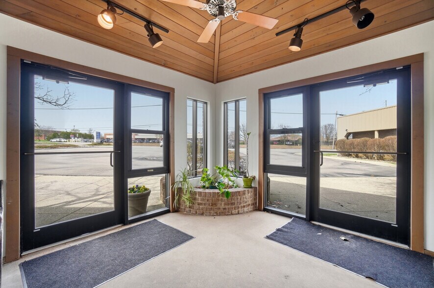 More Photos Of 770 Reading Rd, Mason Office For Sale