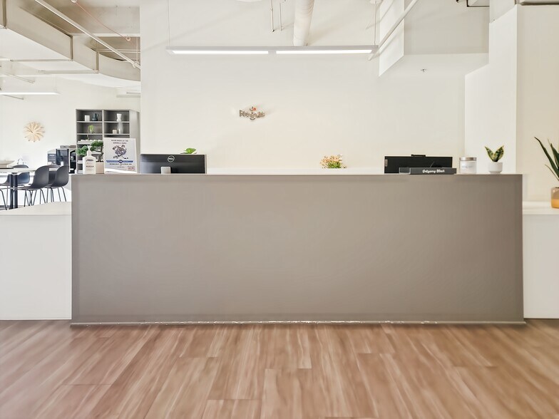 More Photos Of 10150 W National Ave, West Allis Coworking Space