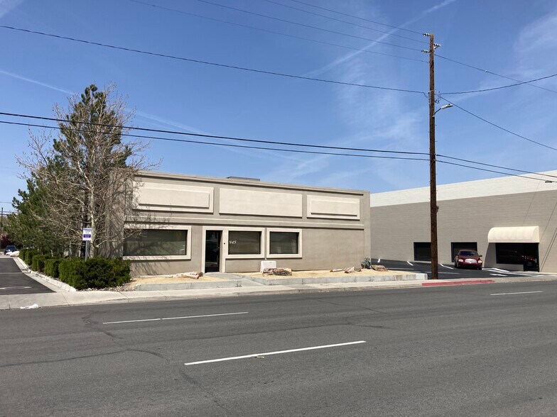 More Photos Of 845 E 2nd St, Reno Flex For Lease