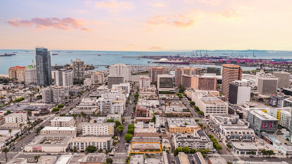 More Photos Of 434 3rd St, Long Beach Distribution For Sale