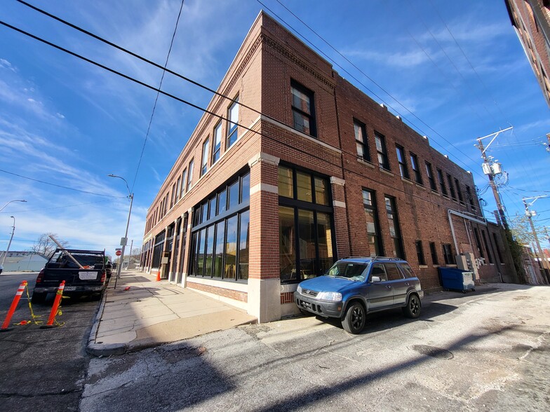 More Photos Of 223 W 3rd St, Joplin Apartments For Sale