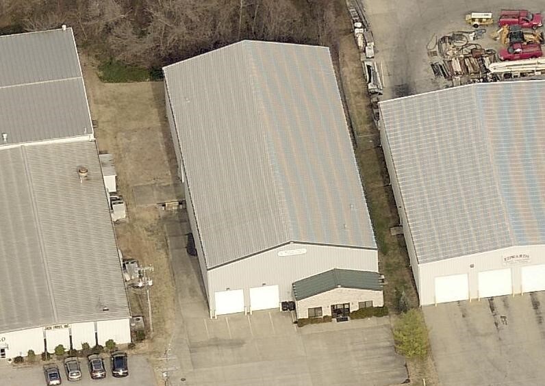 More Photos Of 1520 Yokel Rd, Evansville Warehouse For Lease
