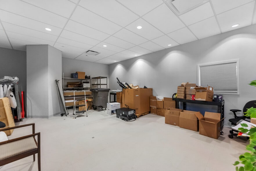 More Photos Of 500 Frank W Burr Blvd, Teaneck Office For Lease