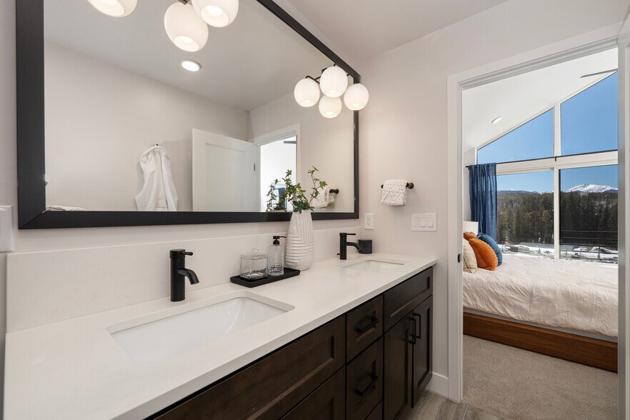 More Photos Of 56-66 Wheeler Rd, Winter Park Apartments For Sale