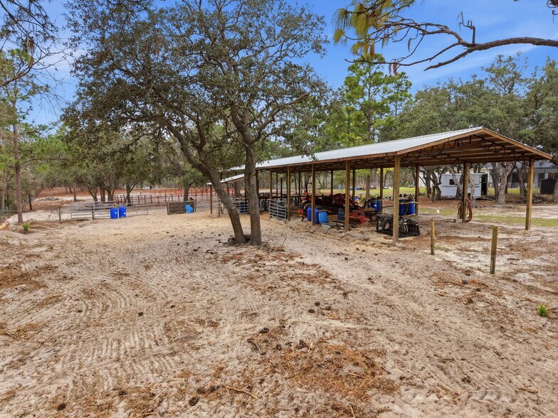 More Photos Of 12124 Squeeze Ave, Brooksville Land For Sale