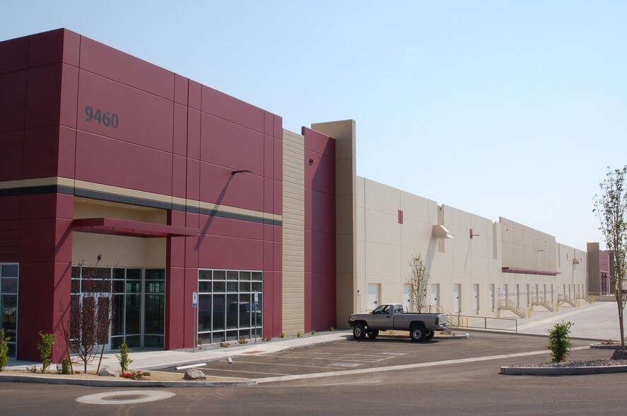 More Photos Of 9460 N Virginia St, Reno Manufacturing For Lease