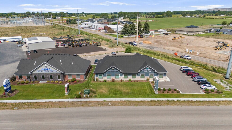 More Photos Of 688 Rigby Lake Dr, Rigby Healthcare For Sale