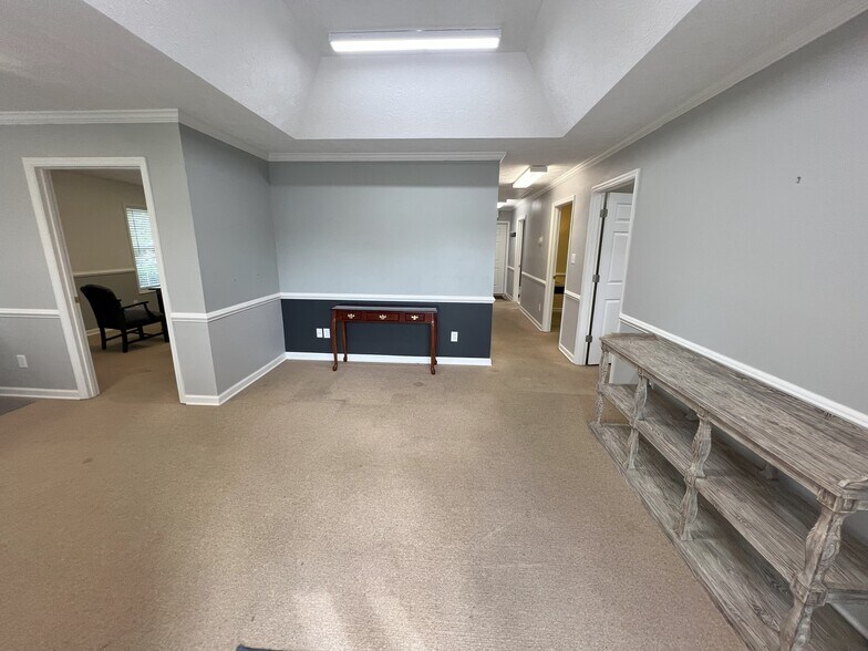 More Photos Of 556 Silver Bluff Rd, Aiken Office Residential For Sale