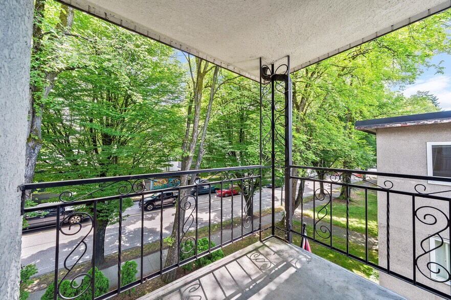 More Photos Of 1665 Cotton Dr, Vancouver Apartments For Sale