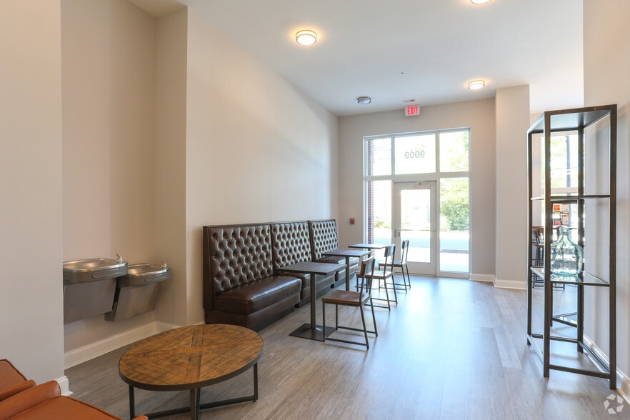 More Photos Of 9009 Church St, Manassas Apartments For Lease