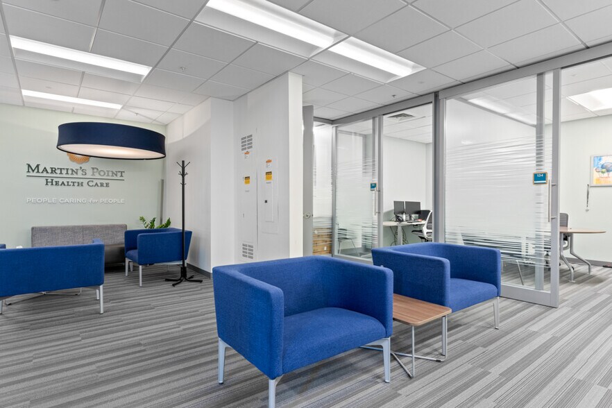 More Photos Of 891 Washington Ave, Portland Medical For Lease