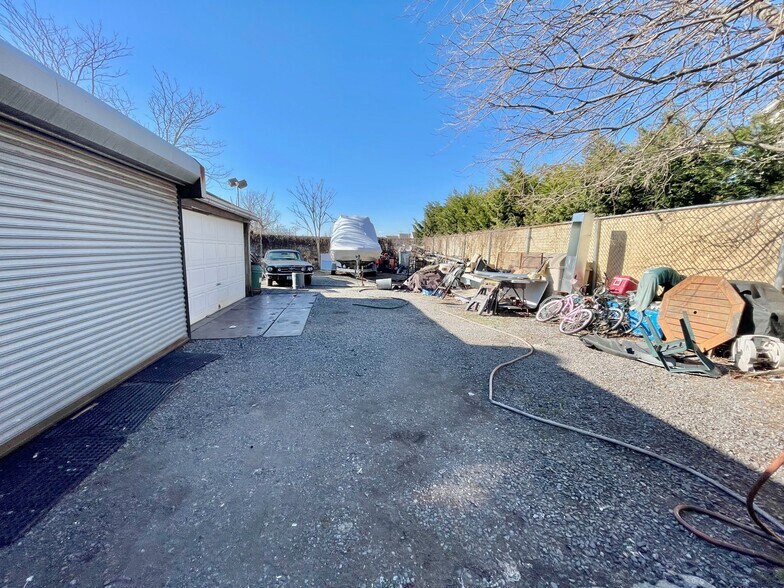 More Photos Of 1817 Cross Bay Blvd, Broad Channel General Retail For Sale